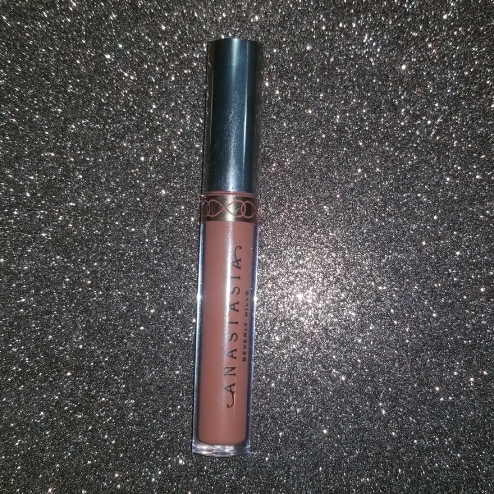 Anastasia Beverly Hills lipstick